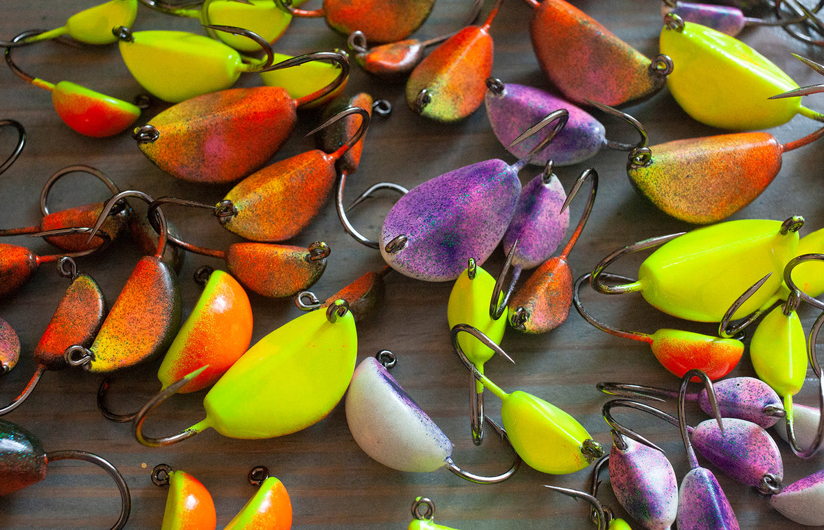 Multicolored bottom jigs